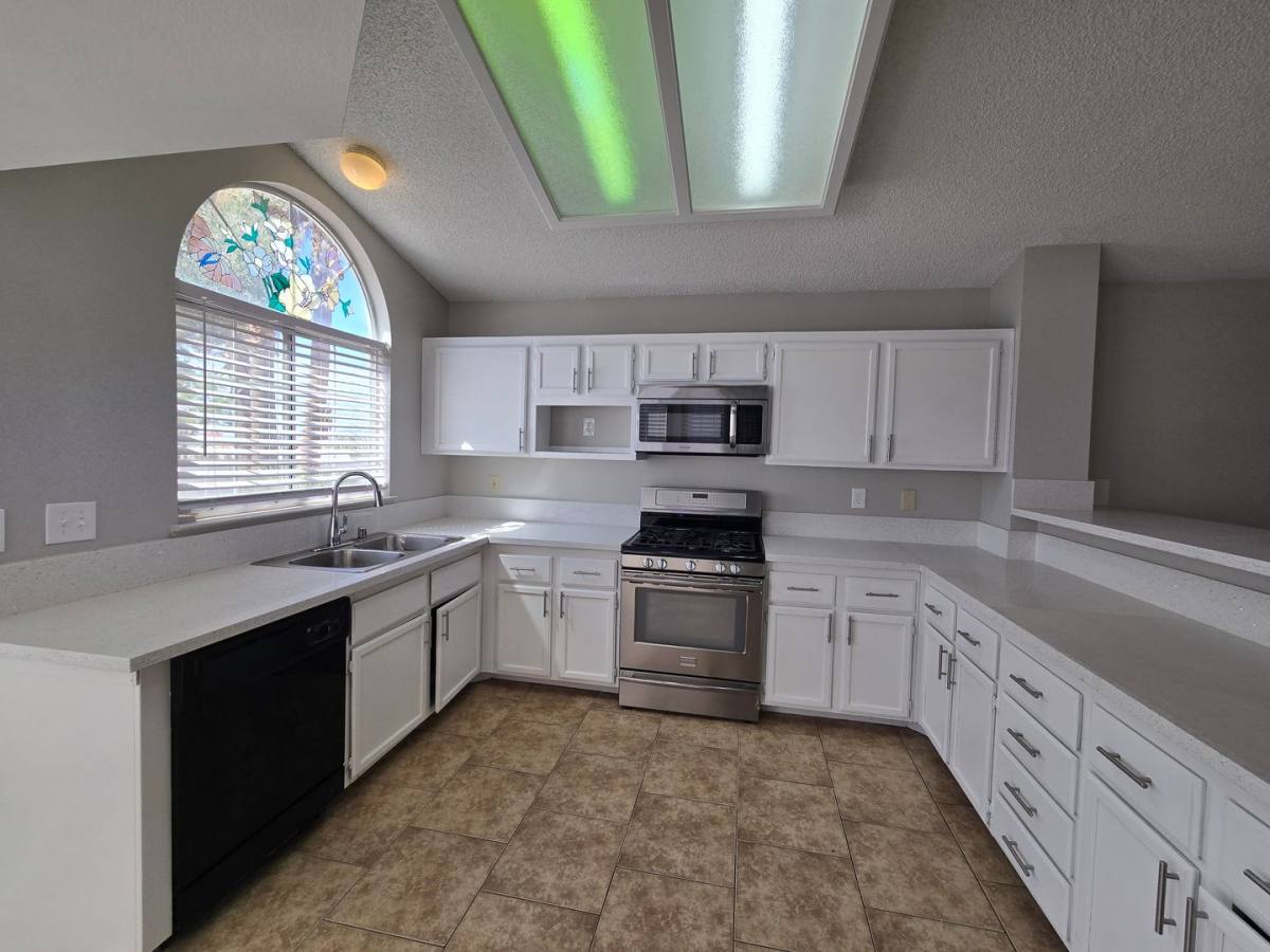 House for rent at 2252 Welsey Manor Dr, Las Vegas, NV 89156