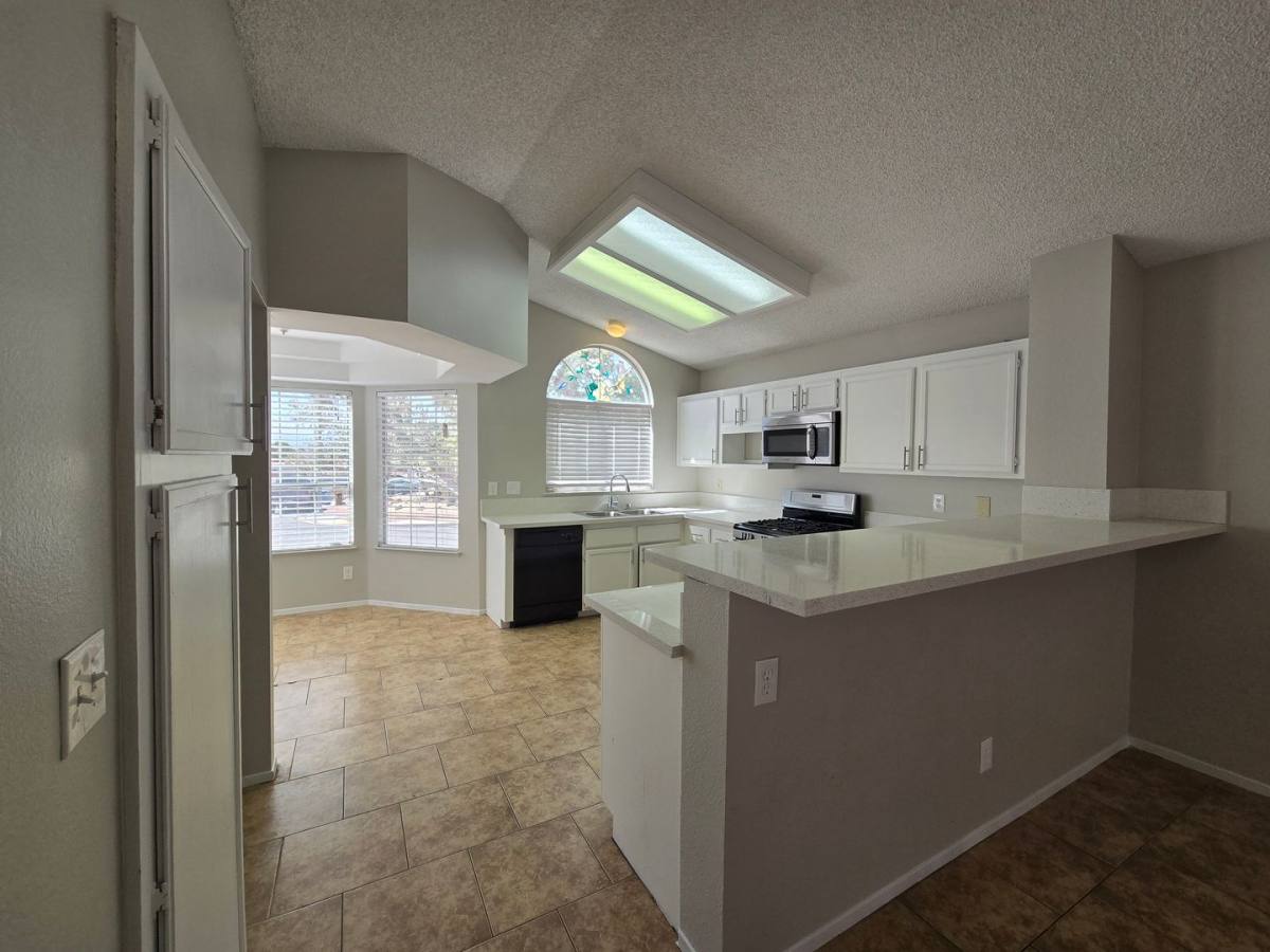 House for rent at 2252 Welsey Manor Dr, Las Vegas, NV 89156