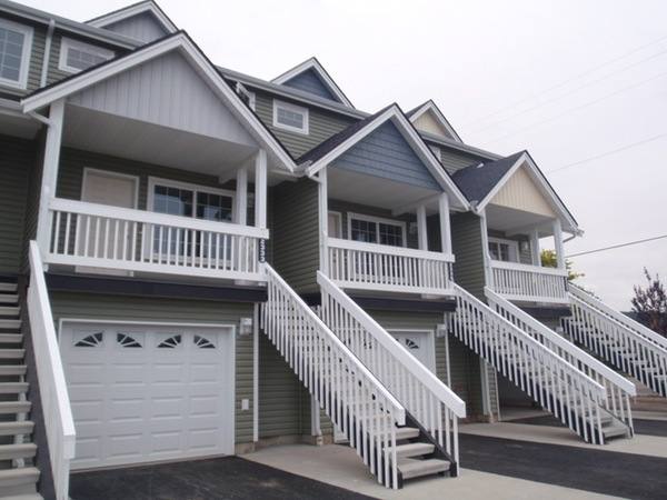 Townhouse for rent at 2317-2337 I St NE, Auburn, WA 98002