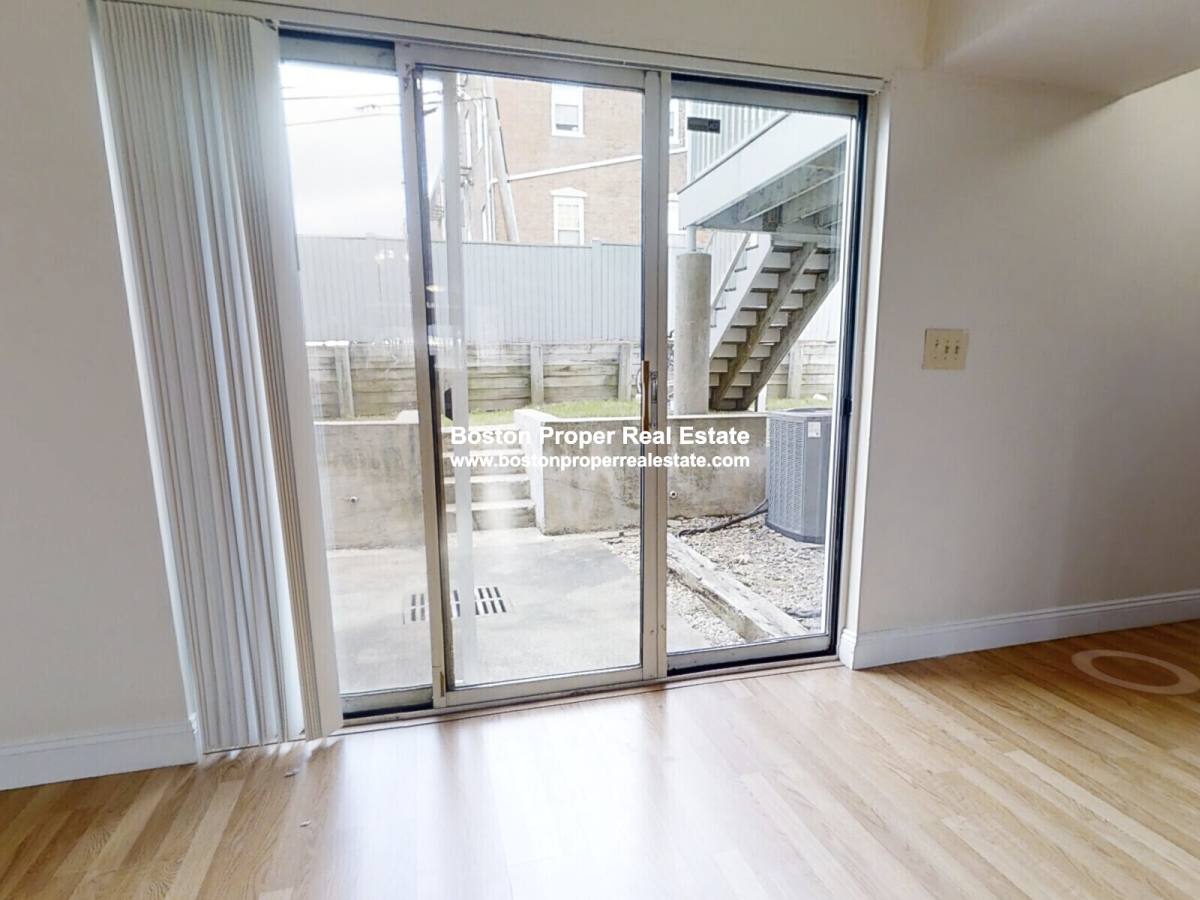 Townhouse for rent at 154 N Beacon St #B4, Brighton, MA 02135