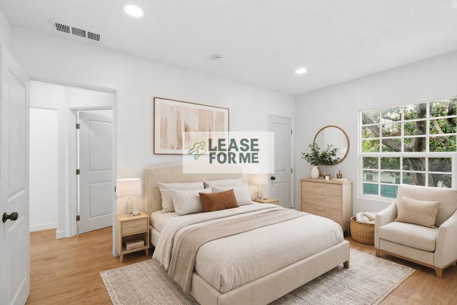 Apartment for rent at 5953 Guthrie Ave #4, Los Angeles, CA 90034