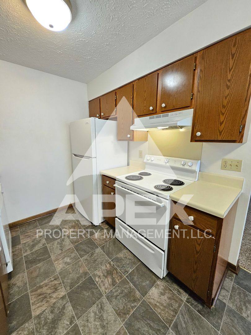 Apartment for rent at 5615 Jacksboro Pike, Knoxville, TN 37918