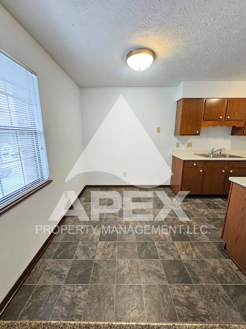 Apartment for rent at 5615 Jacksboro Pike, Knoxville, TN 37918
