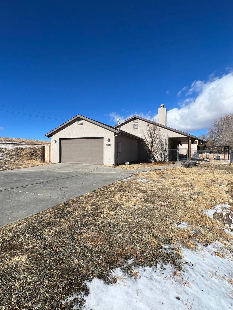 House for rent at 4321 N Lone Cactus Dr, Prescott Valley, AZ 86314