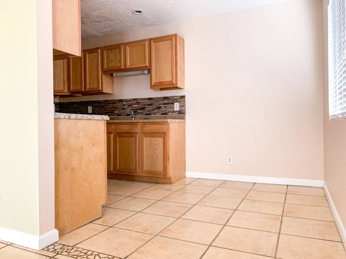 Apartment for rent at 900 Valencia Dr SE, Albuquerque, NM 87108