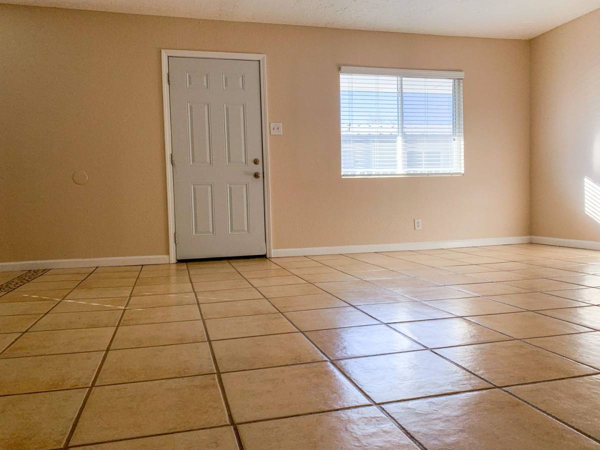 Apartment for rent at 900 Valencia Dr SE, Albuquerque, NM 87108