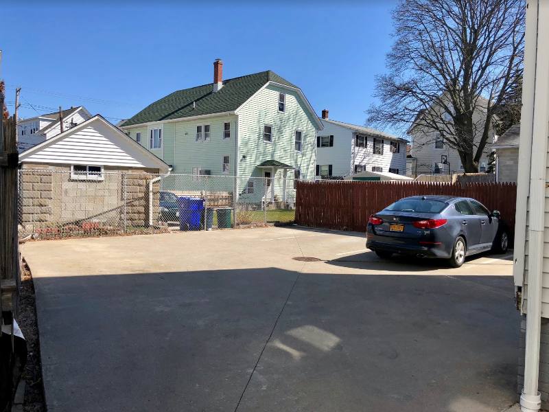 Apartment for rent at 22 Lawrence St #2R, Pawtucket, RI 02860