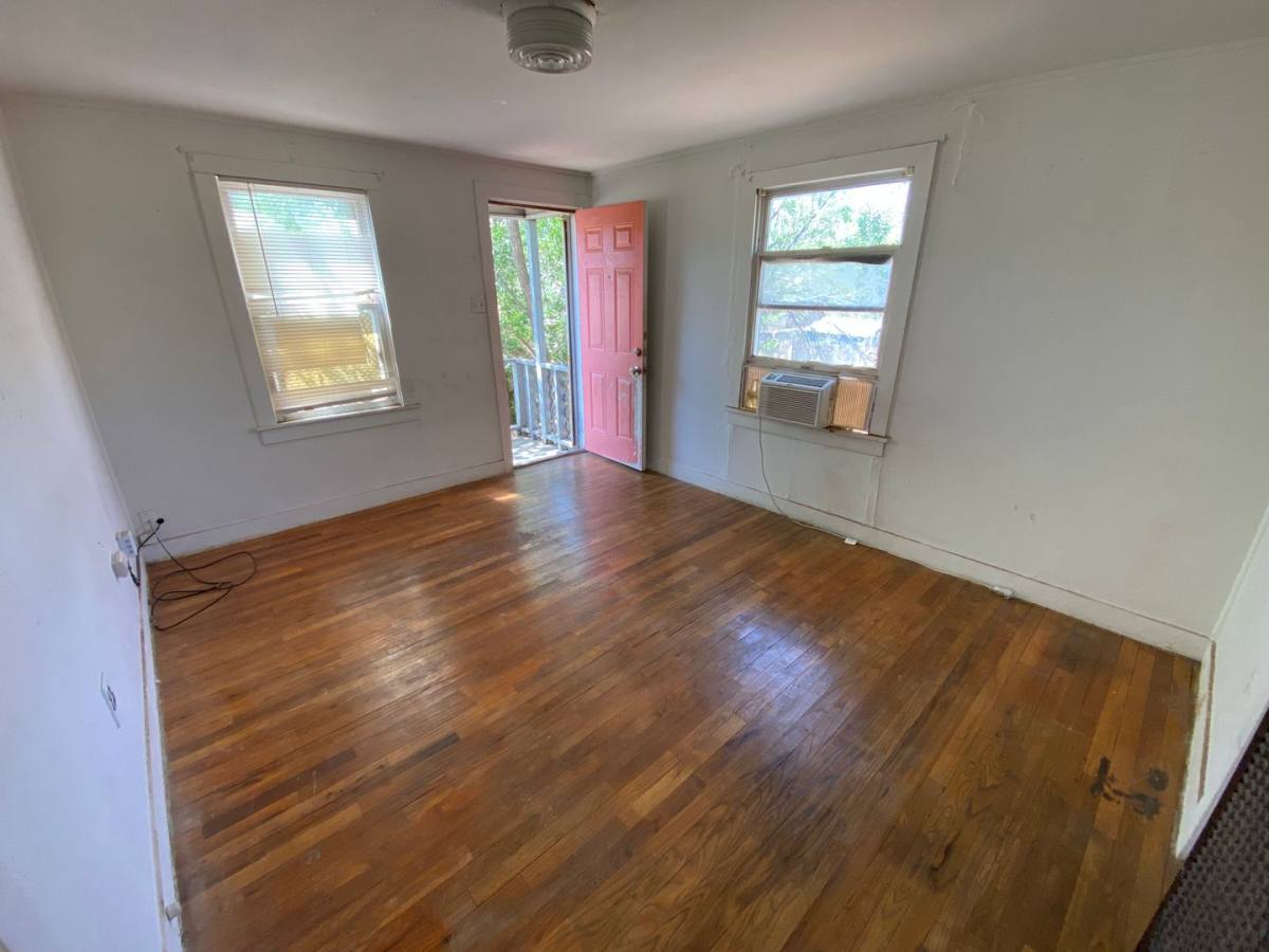 Apartment for rent at 2604 Ave S, Lubbock, TX 79411