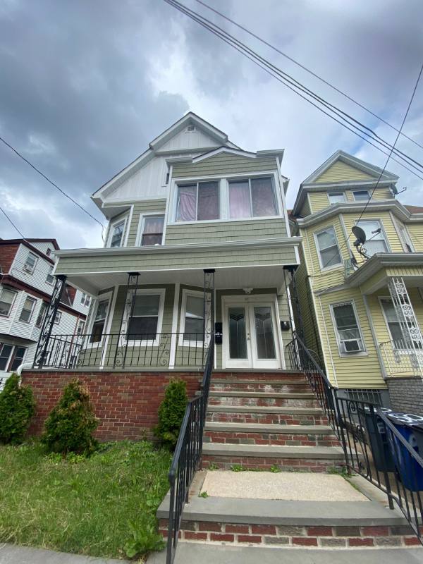 Apartment for rent at 48 Hazelwood Ave #1, Newark, NJ 07106