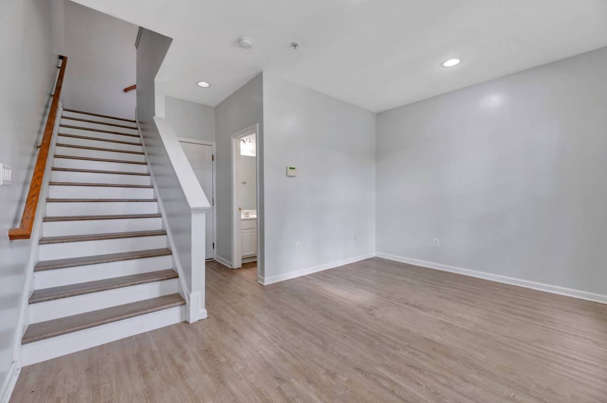 Townhouse for rent at 4287 S Capitol St SW, Washington, DC 20032