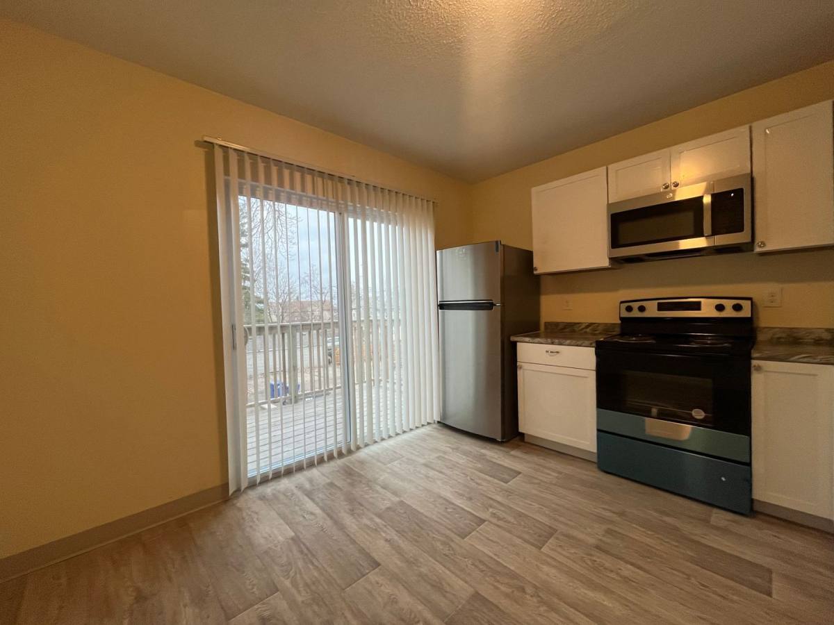 Apartment for rent at 595 Park St, Saint Paul, MN 55103