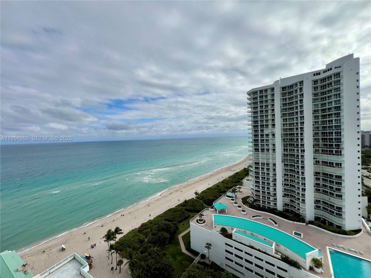 Apartment for rent at 16699 Collins Ave #2109, North Miami Beach, FL 33160