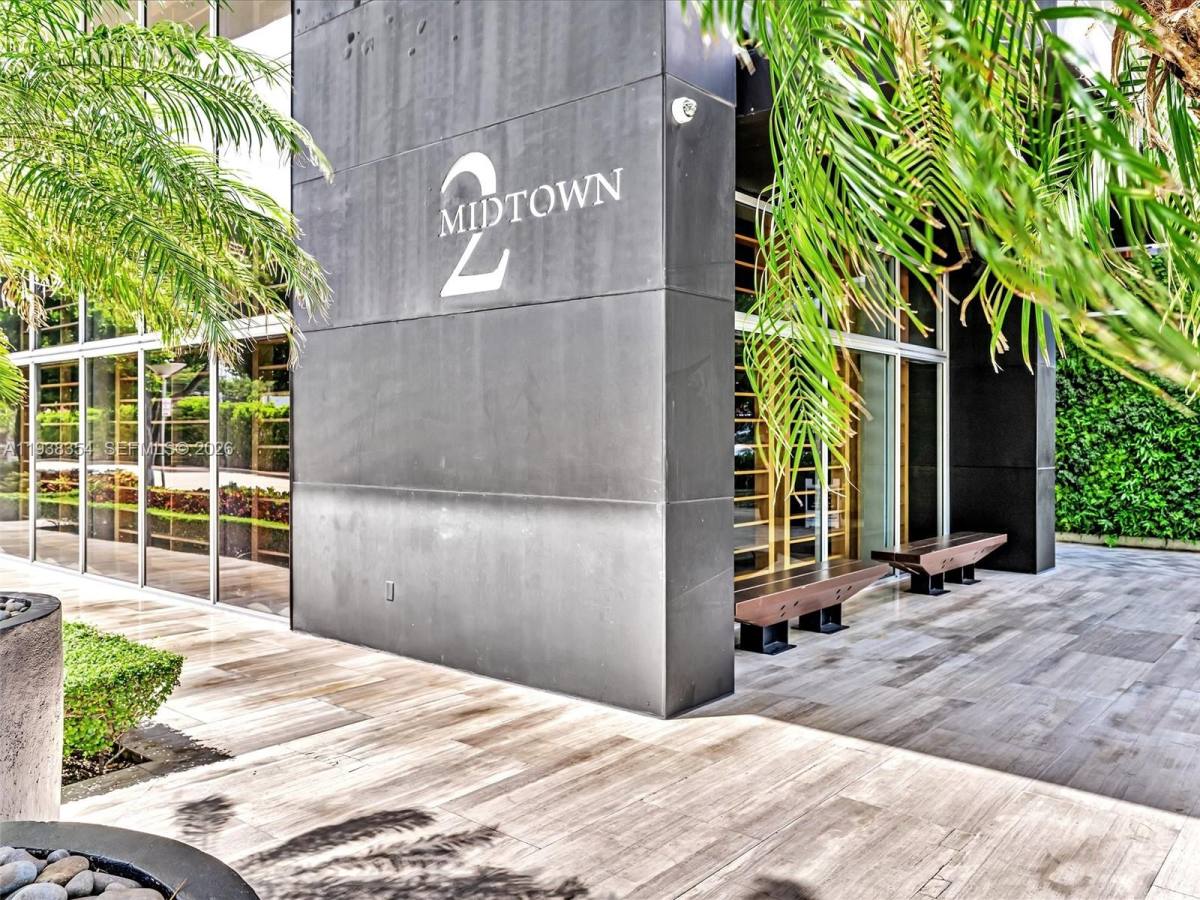 Apartment for rent at 3470 E Coast Ave #3470H0504, Miami, FL 33137