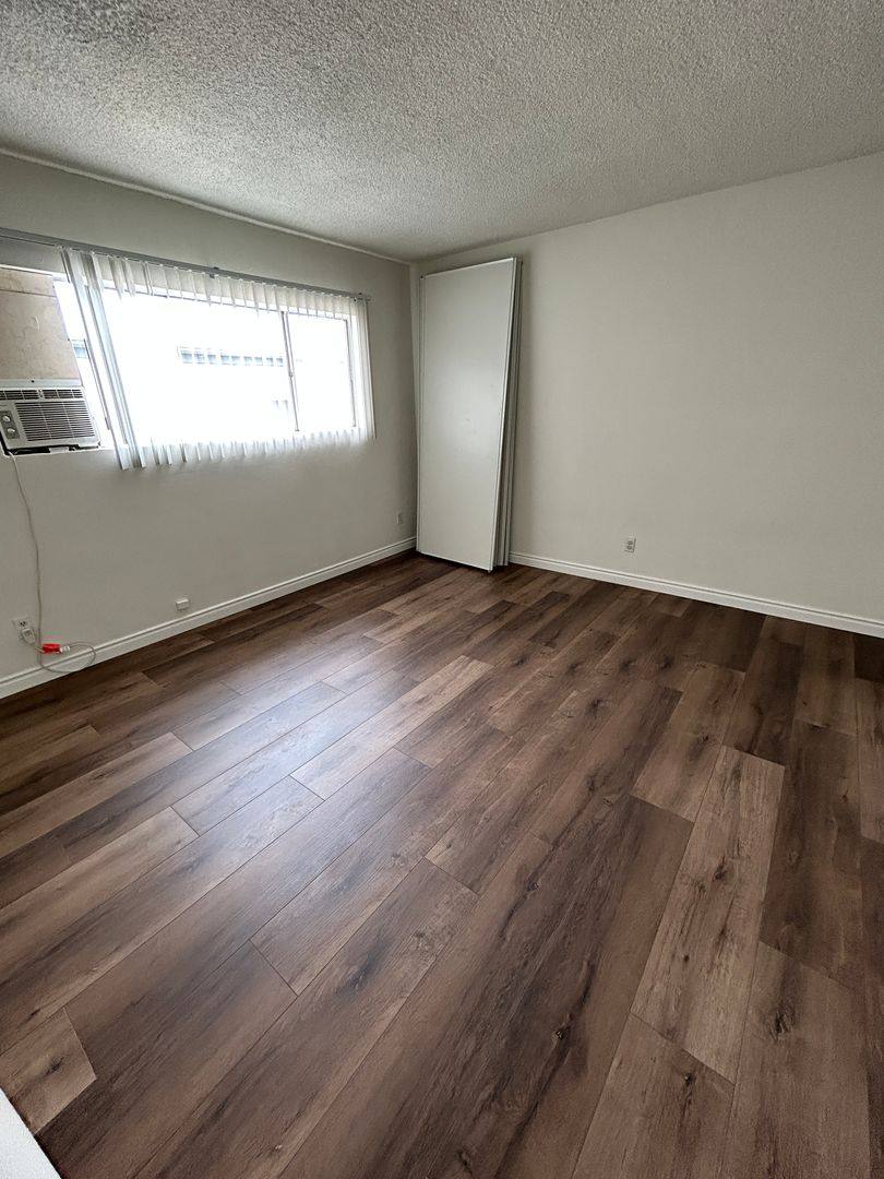 Apartment for rent at 8377 Northgate Ave, Canoga Park, CA 91304