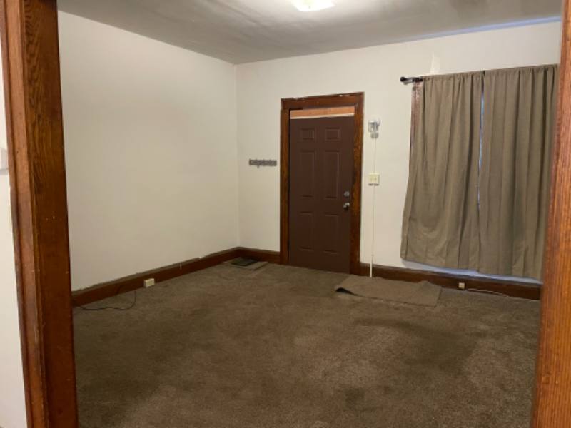 Apartment for rent at 5 Circle St #5, Niles, OH 44446