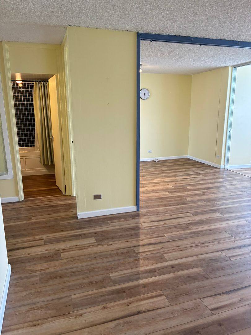 Apartment for rent at 1400 Pensacola St, Honolulu, HI 96822
