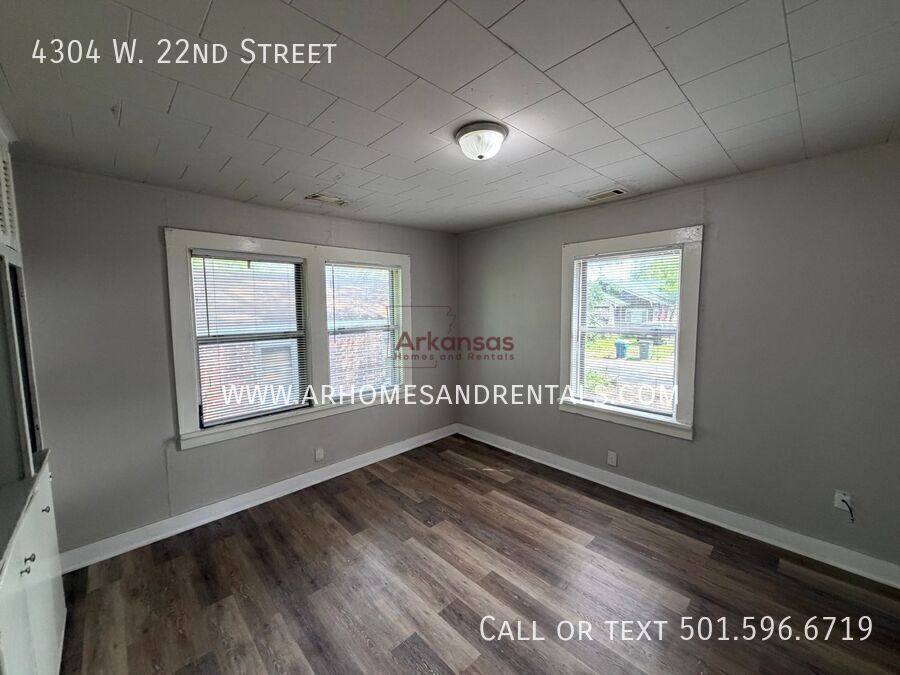 House for rent at 4304 W 22nd St, Little Rock, AR 72204