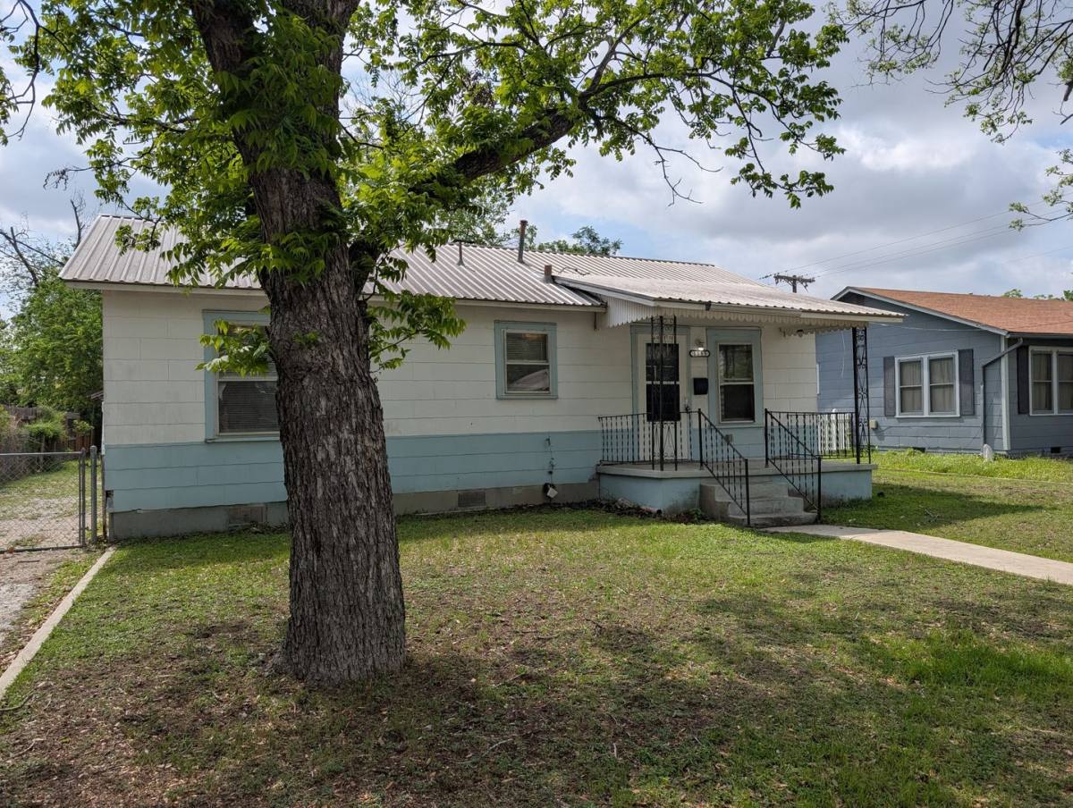 House for rent at 1185 W Mill St, New Braunfels, TX 78130