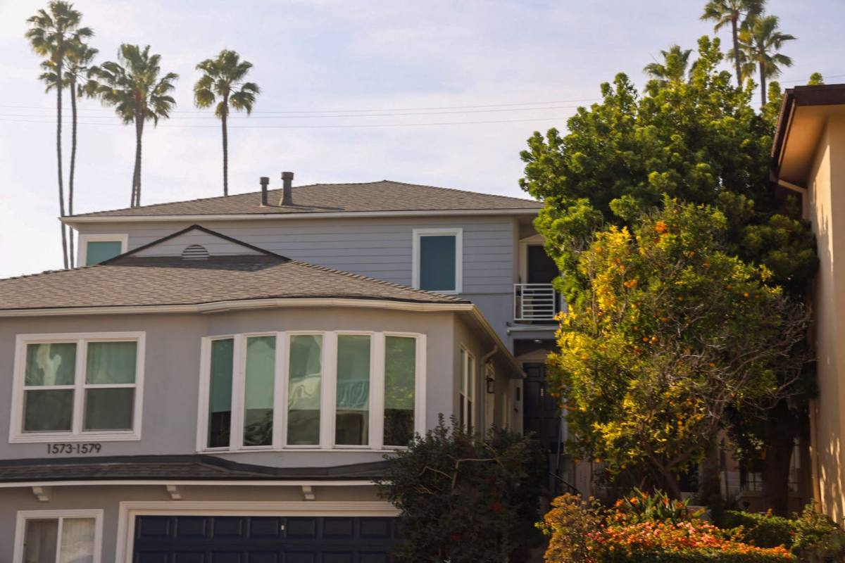Apartment for rent at 1575 Manning Ave, Los Angeles, CA 90024