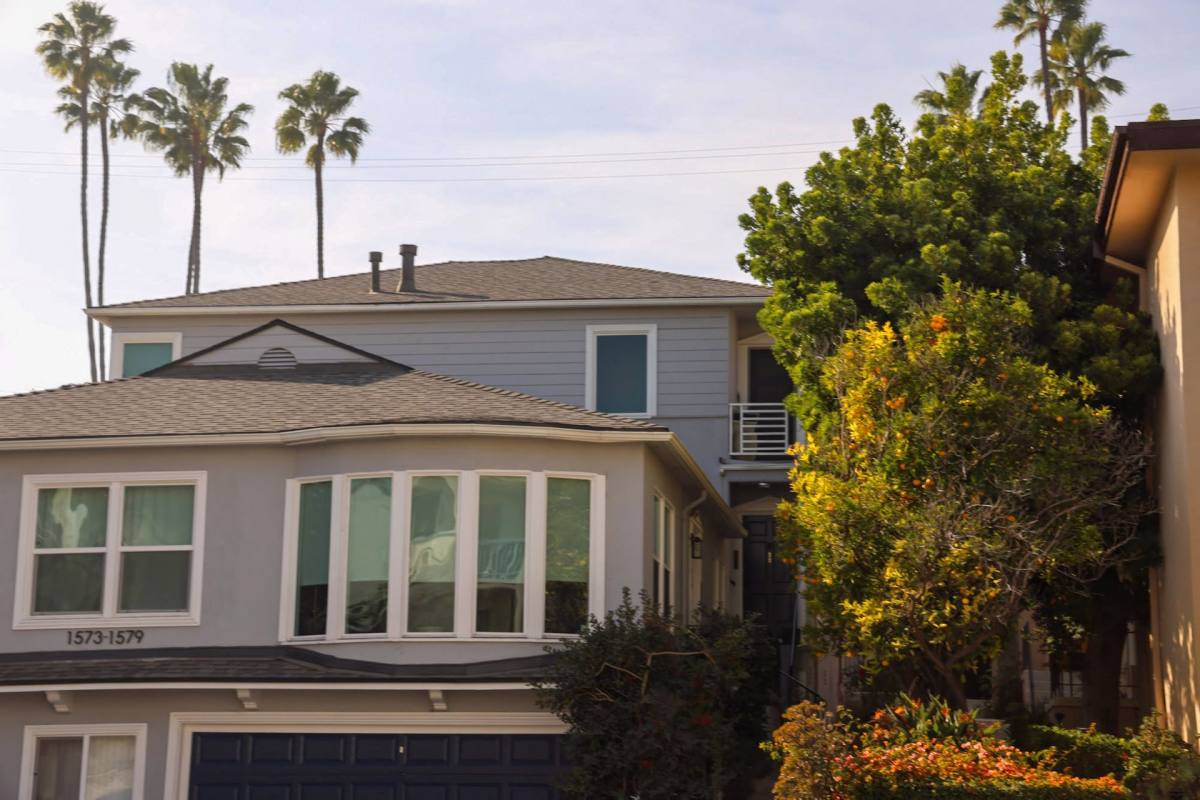 Apartment for rent at 1575 Manning Ave, Los Angeles, CA 90024