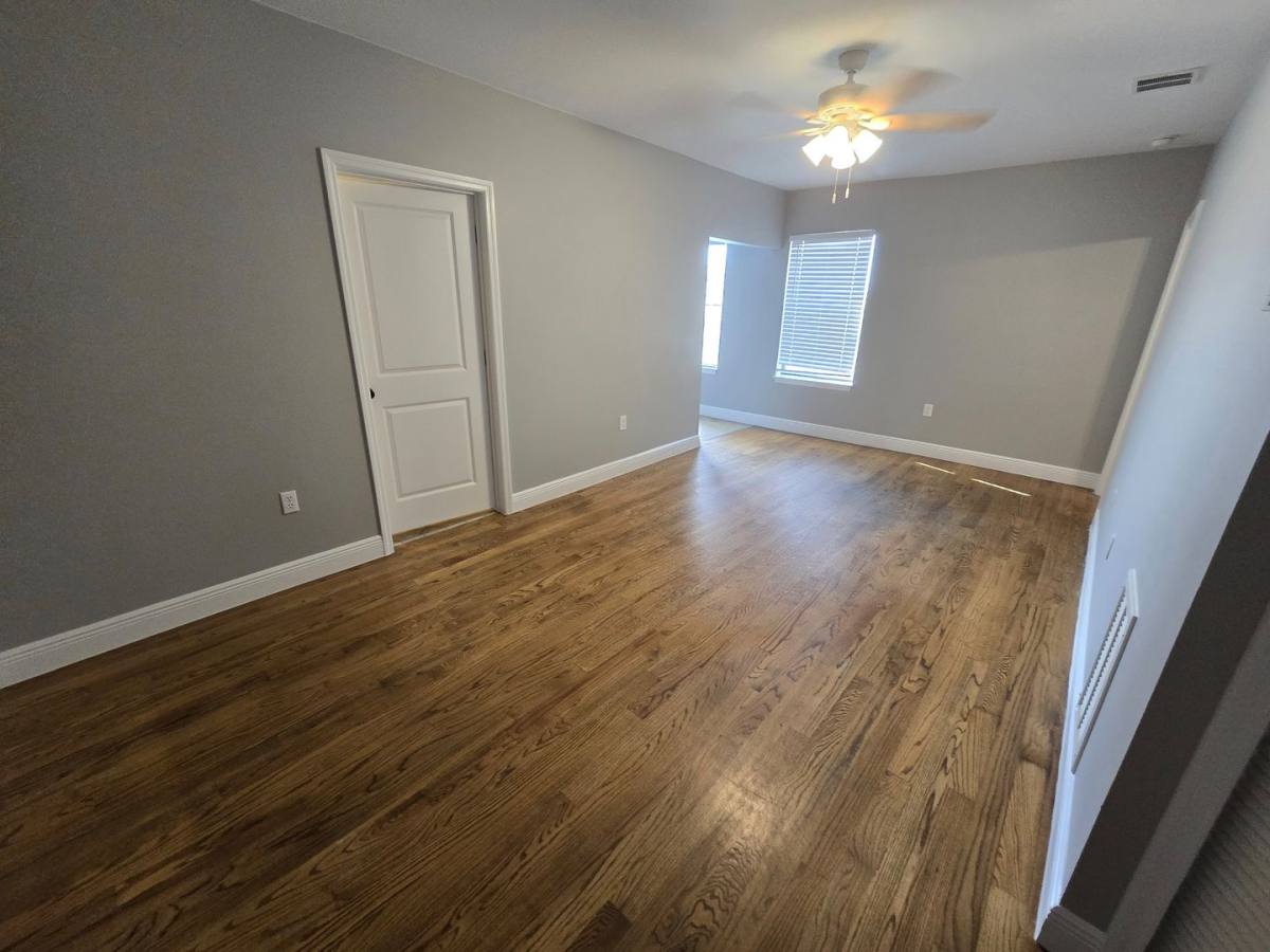 Apartment for rent at 80 N Central Ave, Umatilla, FL 32784