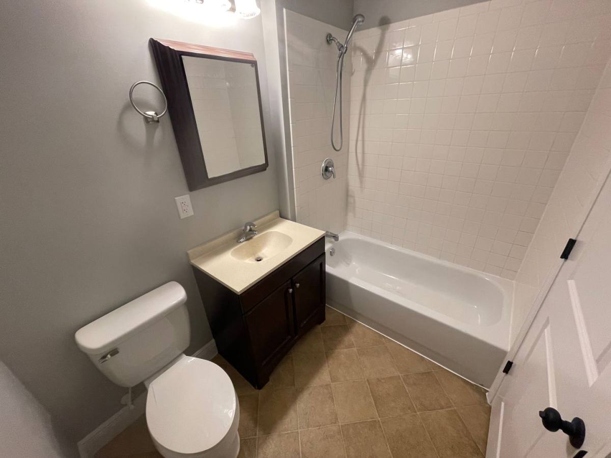 Apartment for rent at 80 N Central Ave, Umatilla, FL 32784