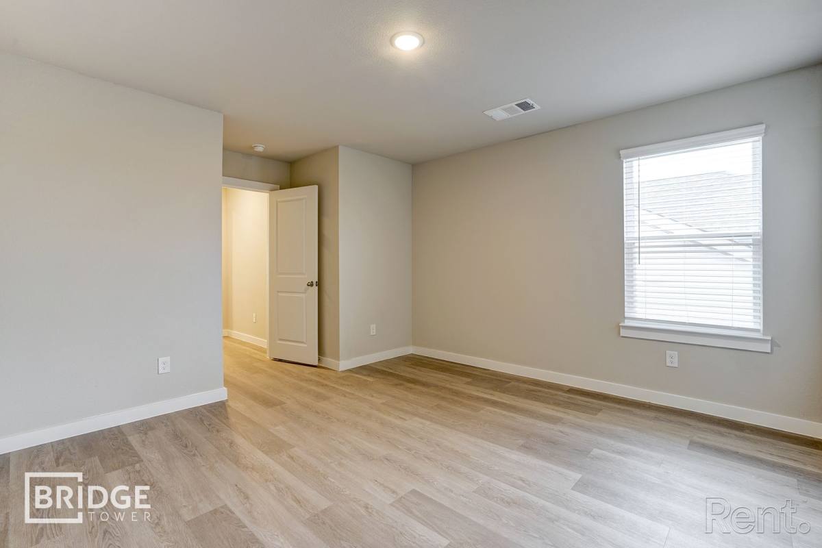 House for rent at 4219 Tobin Dr, Crowley, TX 76036