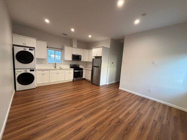 Apartment for rent at 1039 S Redondo Blvd #1039 3-4, Los Angeles, CA 90019