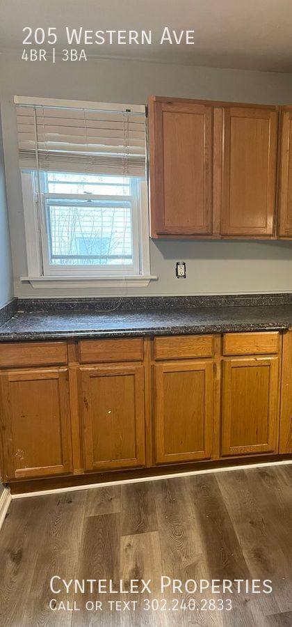 Townhouse for rent at 205 Western Ave, Wilmington, DE 19805
