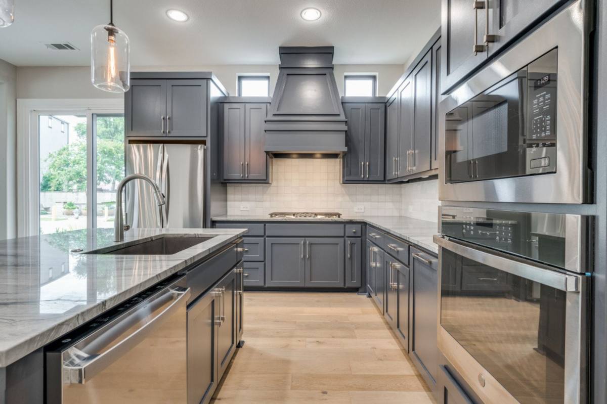 House for rent at 6129 Echelon Way, Dallas, TX 75204
