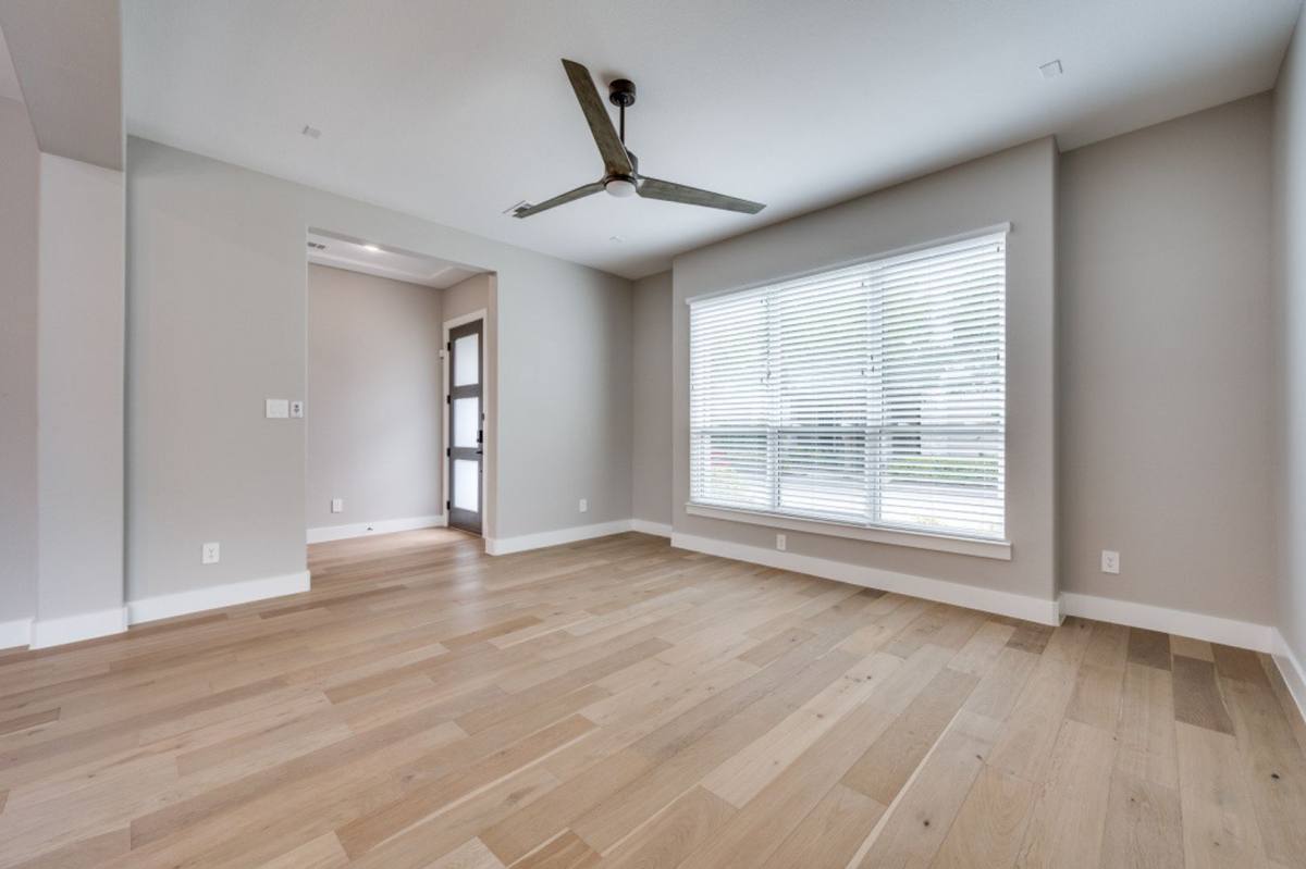 House for rent at 6129 Echelon Way, Dallas, TX 75204