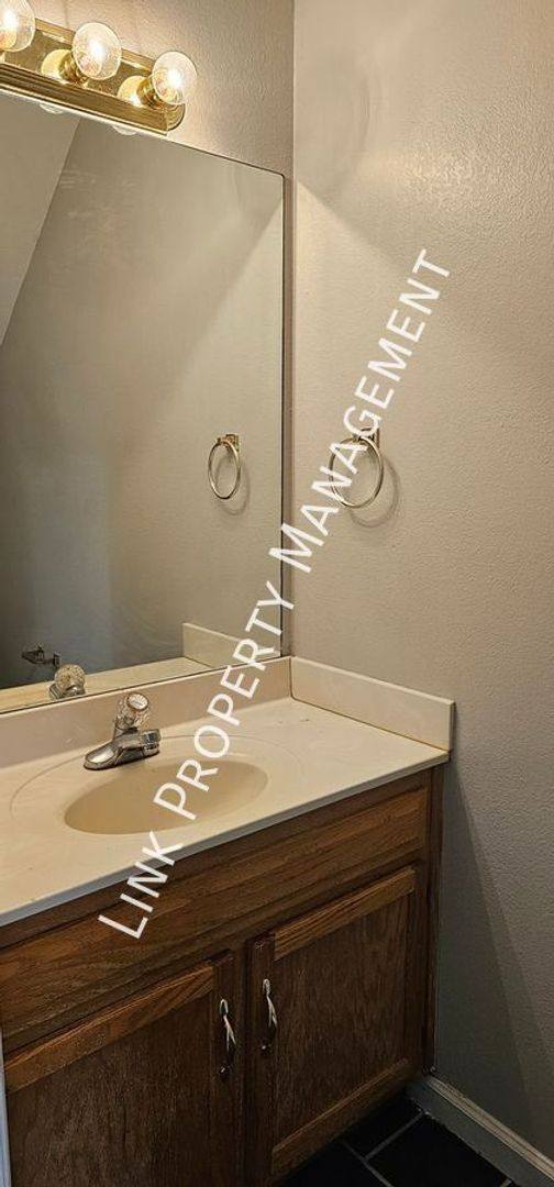 Apartment for rent at 1106 Carline Rd, Rossville, GA 30741