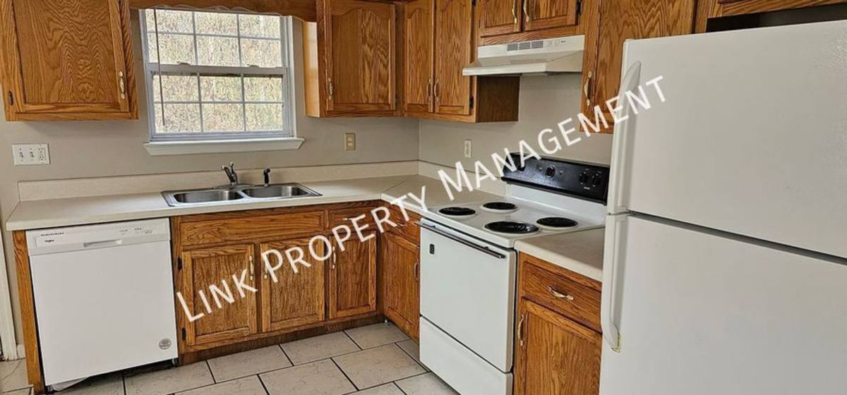 Apartment for rent at 1106 Carline Rd, Rossville, GA 30741