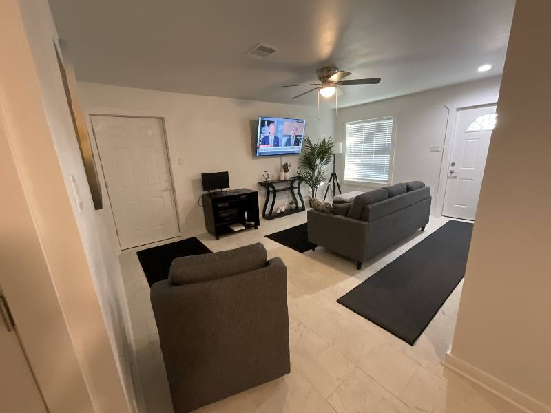 Apartment for rent at 1301 E Ave G #B, Killeen, TX 76541