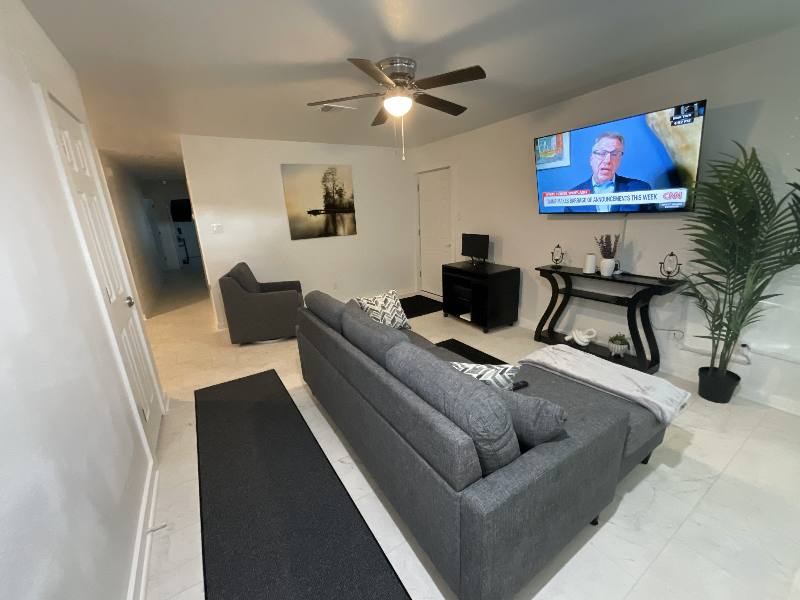 Apartment for rent at 1301 E Ave G #B, Killeen, TX 76541