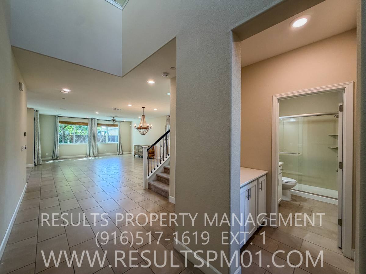 House for rent at 1573 Osborn Dr, Woodland, CA 95776