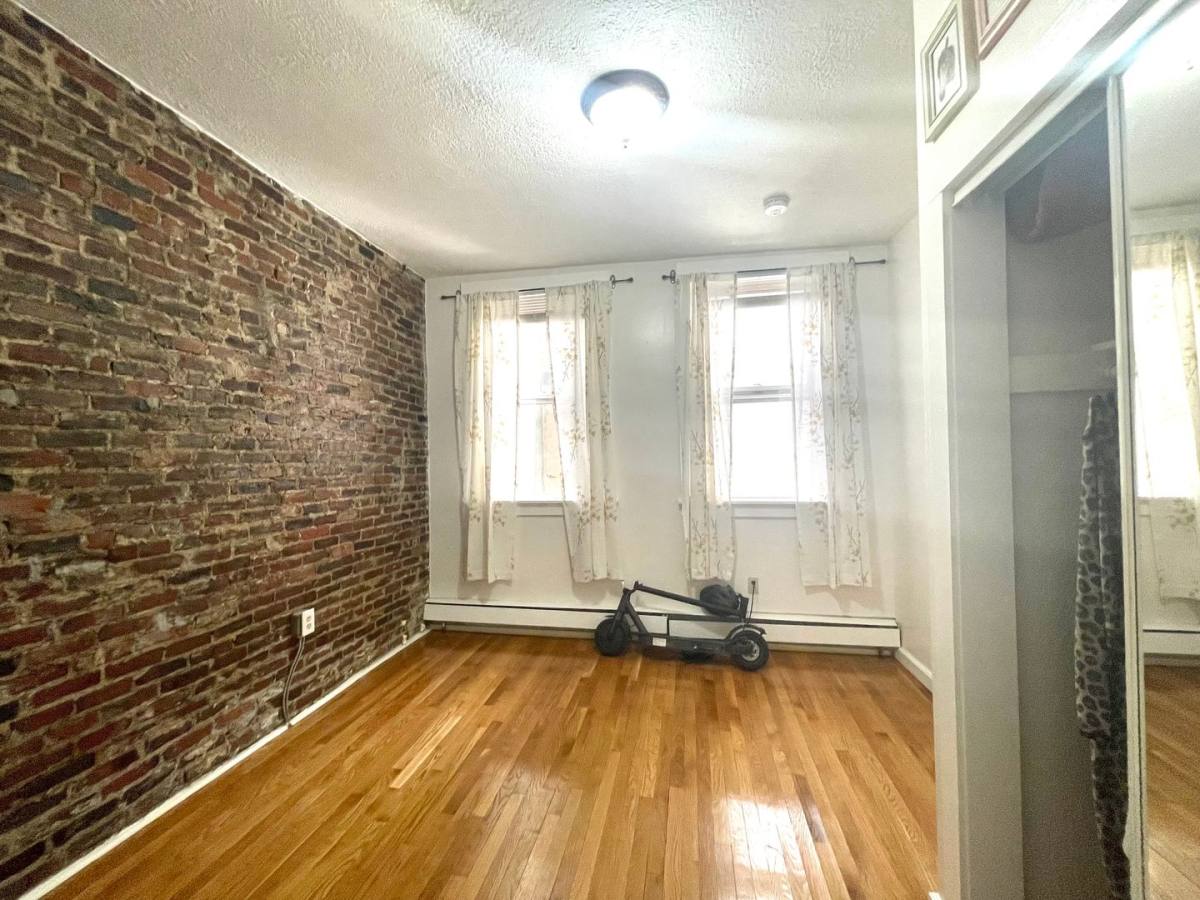 Apartment for rent at 18 Garden St #2, Boston, MA 02114