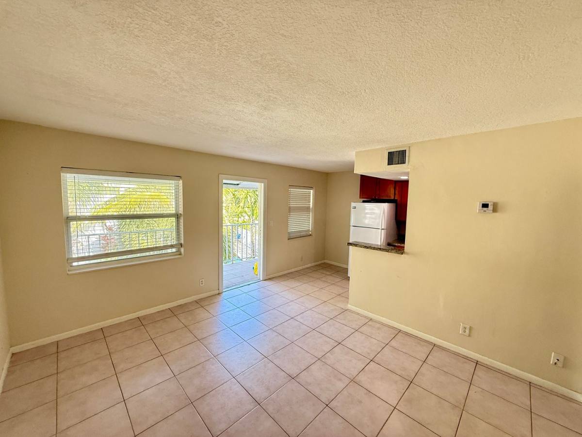 Apartment for rent at 417 NE 17th Ave, Fort Lauderdale, FL 33301