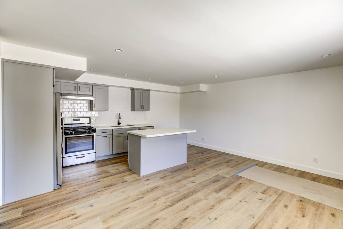 Apartment for rent at 455 N Olive, Orange, CA 92868