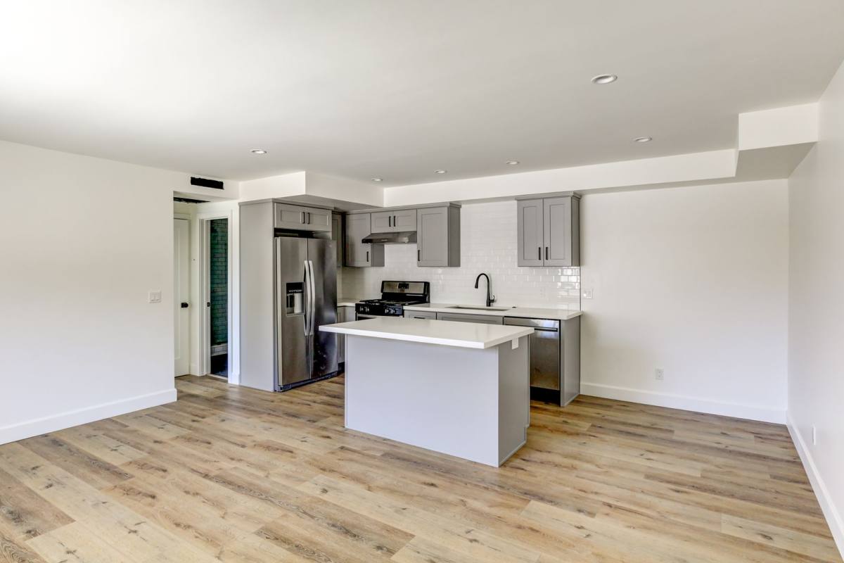Apartment for rent at 455 N Olive, Orange, CA 92868