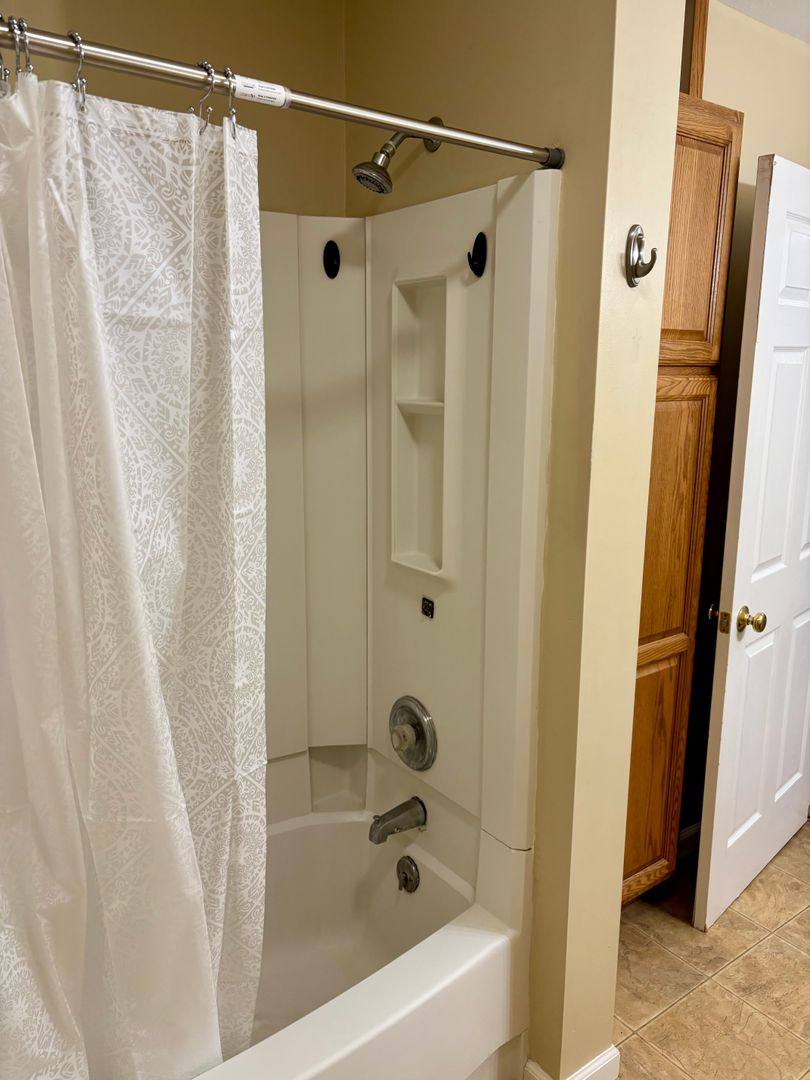 Apartment for rent at 410 W Washington, Bluffton, IN 46714