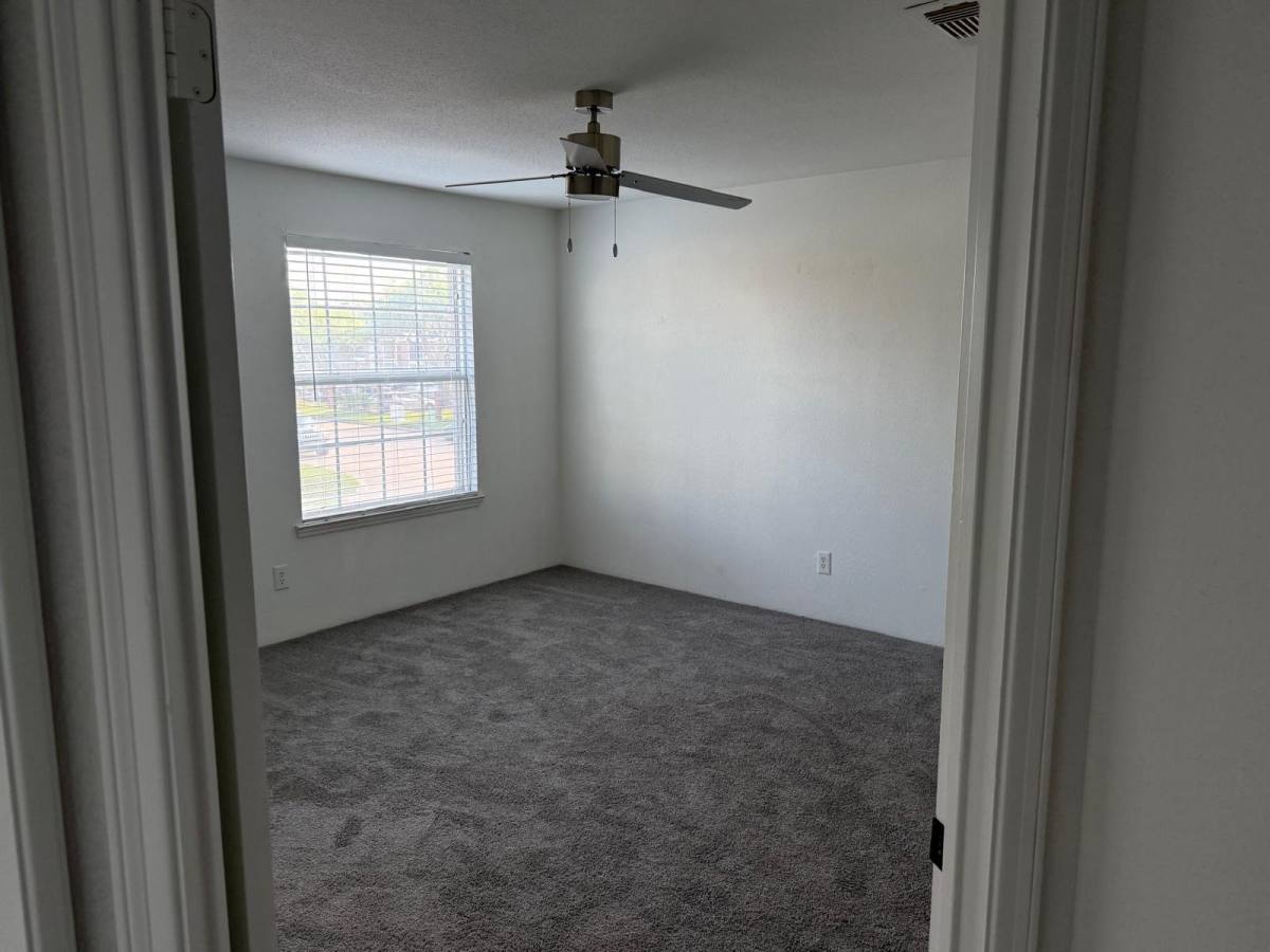 Townhouse for rent at 8243 Creekbend Dr, Houston, TX 77071
