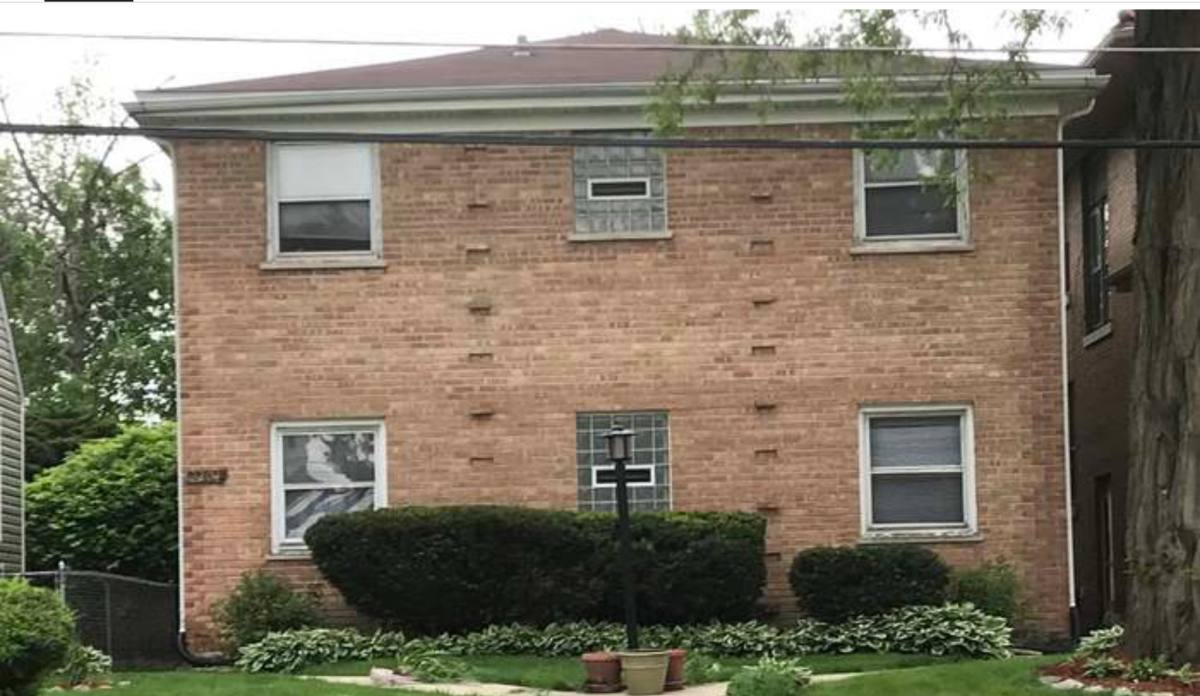 Apartment for rent at 2204 123rd St #1N, Blue Island, IL 60406
