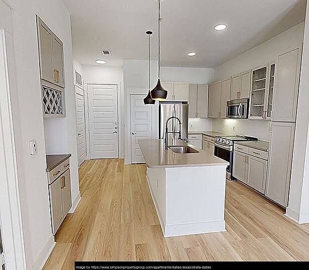 Apartment for rent at 5050 Capitol Ave #354, Dallas, TX 75206