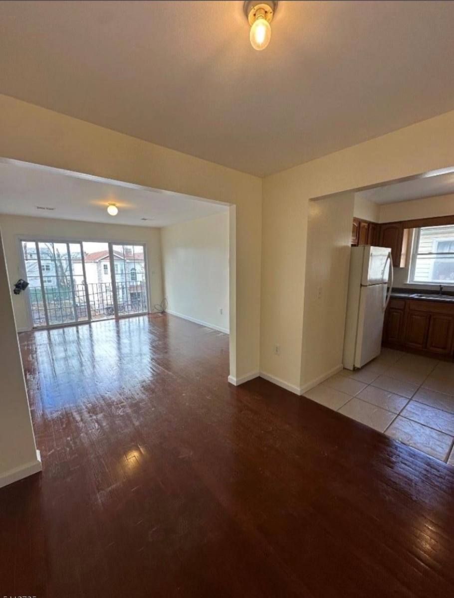 Apartment for rent at 138 22nd St #2, Irvington, NJ 07111