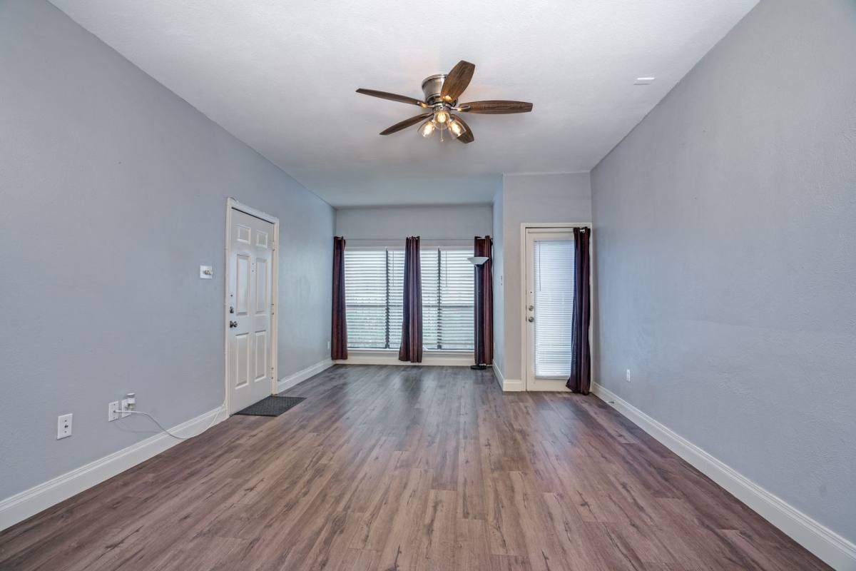 Condo for rent at 9254 Forest Lane #107, Dallas, TX 75243