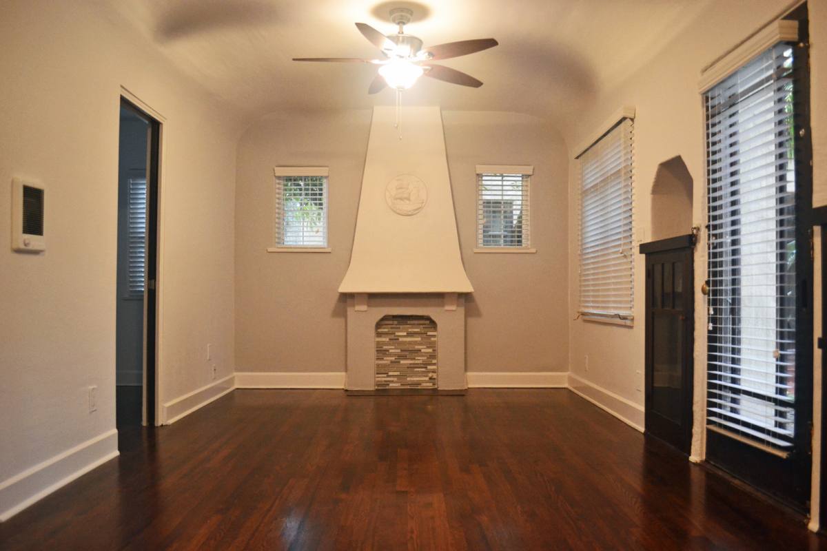 Apartment for rent at 3558-35725 5th Ave, San Diego, CA 92103