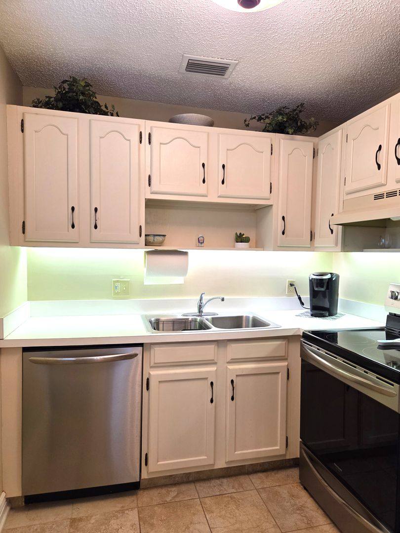 Condo for rent at 26 Vista Gardens Trail, Vero Beach, FL 32962