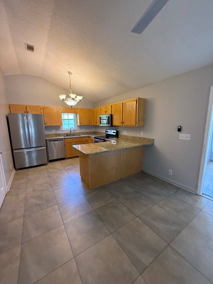 House for rent at 115 Lake Wisteria Court, Kingsland, GA 31548