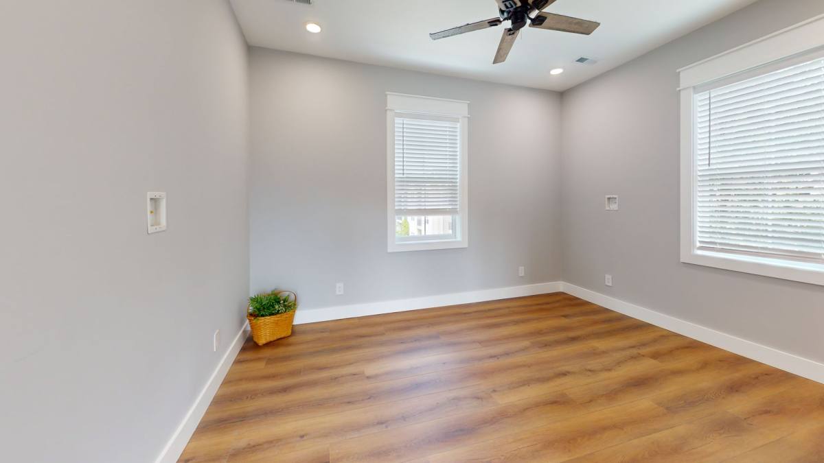 Townhouse for rent at 115 20th St, Knoxville, TN 37916